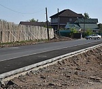  В Астрахани строят дорогу на Сабанс-Яр и открытый спорткомплекс в самом поселке