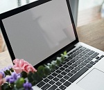 Астраханка просит вернуть информацию с украденного ноутбука, где хранились все воспоминания о её погибшей дочери