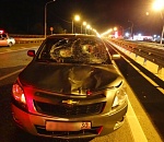 В Астрахани врач сбил двух пешеходов и оказал им первую помощь