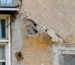 Власти Астрахани продолжают проверять дома на аварийность