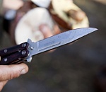 Астраханец заступился за подростков и умер