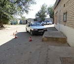 В Астрахани пьяный водитель врезался в бетонную плиту