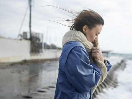 МЧС Астраханской области выдало штормовое предупреждение