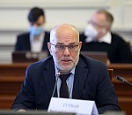 Виталий Гутман уходит с поста министра образования Астраханской области