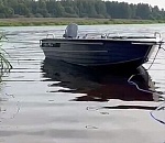 На юге Астраханской области москвич выпал из моторки и получил травму