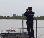 Второй день рождения: спасатели вытащили из воды двух тонущих подростков в Астрахани