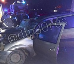 На Старом мосту в Астрахани Ларгус влетел в столб, пассажирку зажало