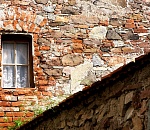 Астраханская область планирует потратить на аварийное жилье 275 млн