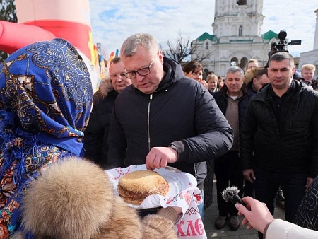 Игорь Бабушкин: Для дружной многонациональной Астраханской области Масленица всегда была доброй традицией