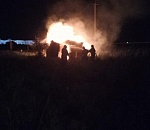 На Трусовской стороне Астрахани живописно горел гараж