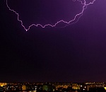 Завораживающие кадры разгневанного над Астраханью неба