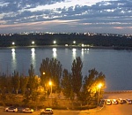 Городской остров в Астрахани засветился