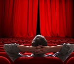 Астраханские театры начнут сезон без буфета при наполовину заполненных залах