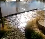 В Астрахани на одной из улиц засняли потоп из фекалий