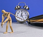 По пять тысяч заплатят ахтубинские чиновники за нерасторопность