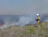 МЧС предупреждает о чрезвычайной пожароопасности﻿ в двух районах Астраханской области