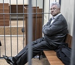 Слушания по делу мэра Астрахани снова отложили из-за болезни М. Столярова