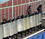 На Центральном стадионе Астрахани пресекали массовые беспорядки