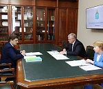 Астраханский губернатор и управляющий регионального отделения Сбера обсудили механизмы защиты дольщиков