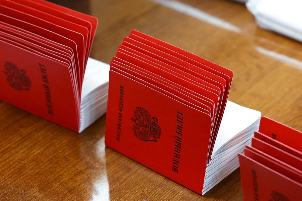 Тысячу астраханцев призовут на военную службу в этом году