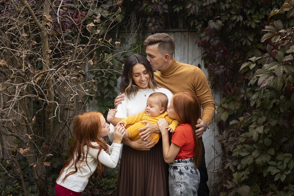 Правительство поможет многодетным астраханским семьям погасить ипотеку