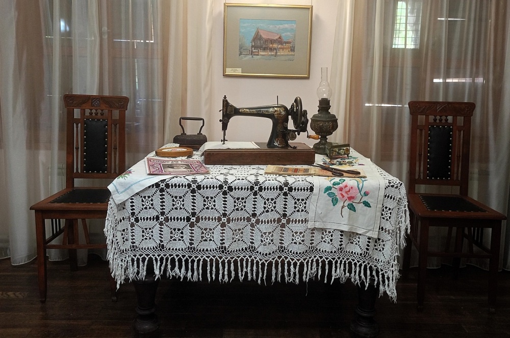 Дом Тетюшинова на юбилейной выставке представил неизвестные публике экспонаты