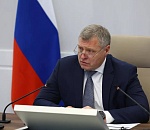 Глава Астраханский области вошел топ-5 губернаторов России