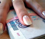 Заведующая астраханского «Центра здоровья взрослого населения» украла у государства более ста тысяч