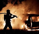 В Астрахани неизвестные подожгли автомобиль