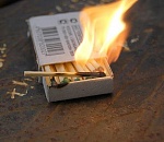 В Астрахани из-за детской шалости чуть не сгорел дом