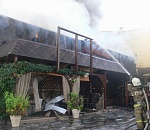 Утром в центре Астрахани сгорело кафе