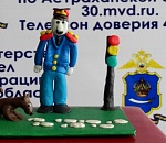 Астраханские полицейские ждут детских поделок