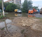 Росприроднадзор зафиксировал зловонное озеро из фекалий возле ТЦ Dexter в Астрахани