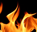 В Астрахани снова произошел пожар в малоэтажном доме