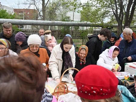 Аромат куличей и святая вода – Астрахань готовится к Пасхе