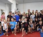 Юные астраханцы познакомились с одним из сильнейших людей планеты 