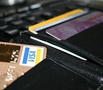 Невыплаты по ЖКХ будут взыскивать с банковских карт