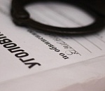 В Астрахани продажа браслета за полмиллиона закончилась перестрелкой и прыжками в окно