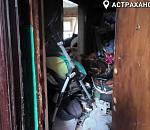 Астраханский собиратель мусора вынуждает соседей страховать свои жизни и жилье