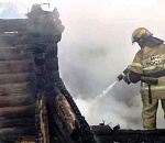 В дельте Волги тушившие горящую хозпостройку пожарные обнаружили труп пожилого астраханца