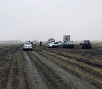 В Астраханской области перевернулся внедорожник, пассажира не спасли