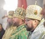 Киевские власти хотят запретить РПЦ и Украинскую православную церковь Московского патриархата Киевские власти хотят запретить РПЦ и Украинскую православную церковь Московского патриархата