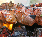 Как выбрать правильный шашлык и маринад – вкусные советы от астраханских экспертов