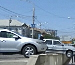 В Астрахани водитель-бог парковки продемонстрировал чудеса баланса