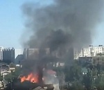 Кадры сильного пожара в Астрахани: горит здание