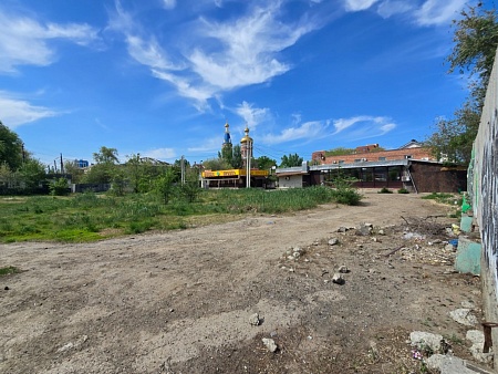 В Астрахани вновь будут решать судьбу сквера на Селенских 