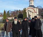 Личный духовник Патриарха Московского и всея Руси Кирилла схиархимандрит Илий благословил астраханских паломников