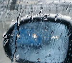 Дождь взвинтил цены на такси в Астрахани