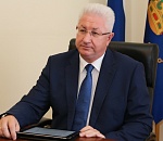 Наконец-то экс-премьер Константин Маркелов стал и. о. ректора АГУ