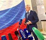 Леонид Огуль поздравил астраханских журналистов с профессиональным праздником